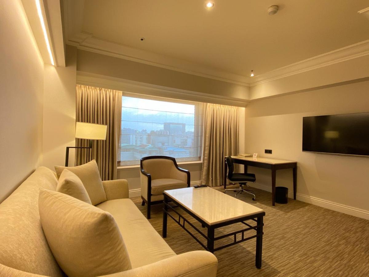 The Sherwood Taipeh Exterior foto A suite at the hotel