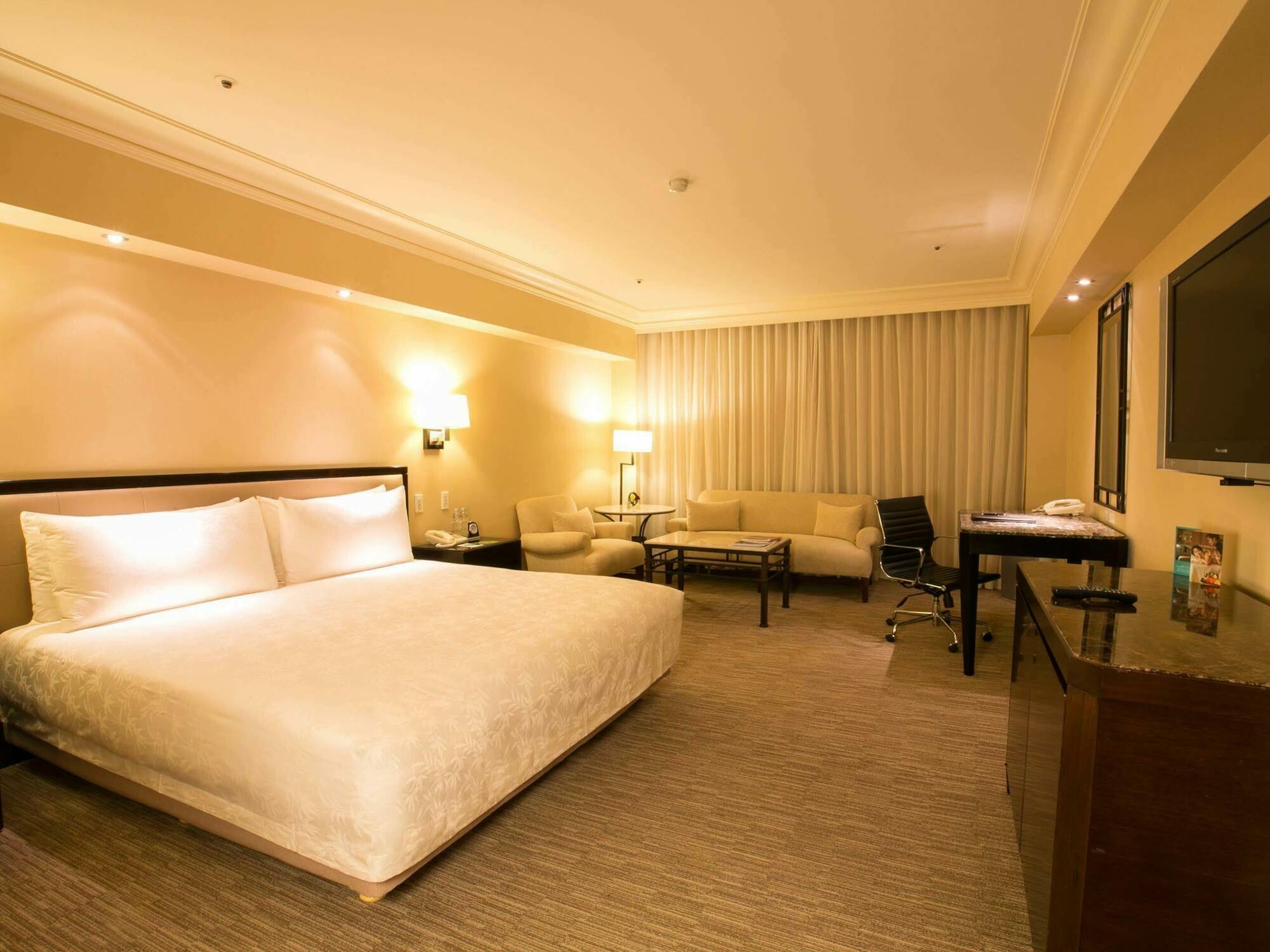 The Sherwood Taipeh Exterior foto A room at the hotel